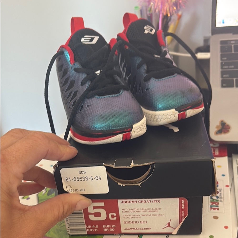 Jordan CP3.VI Kids Sneakers - Black and Blue size 5c